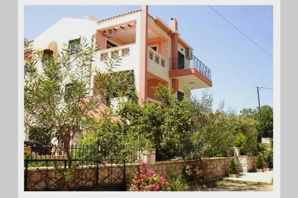 Villa Vasso Maisonette Никиана Екстериор снимка